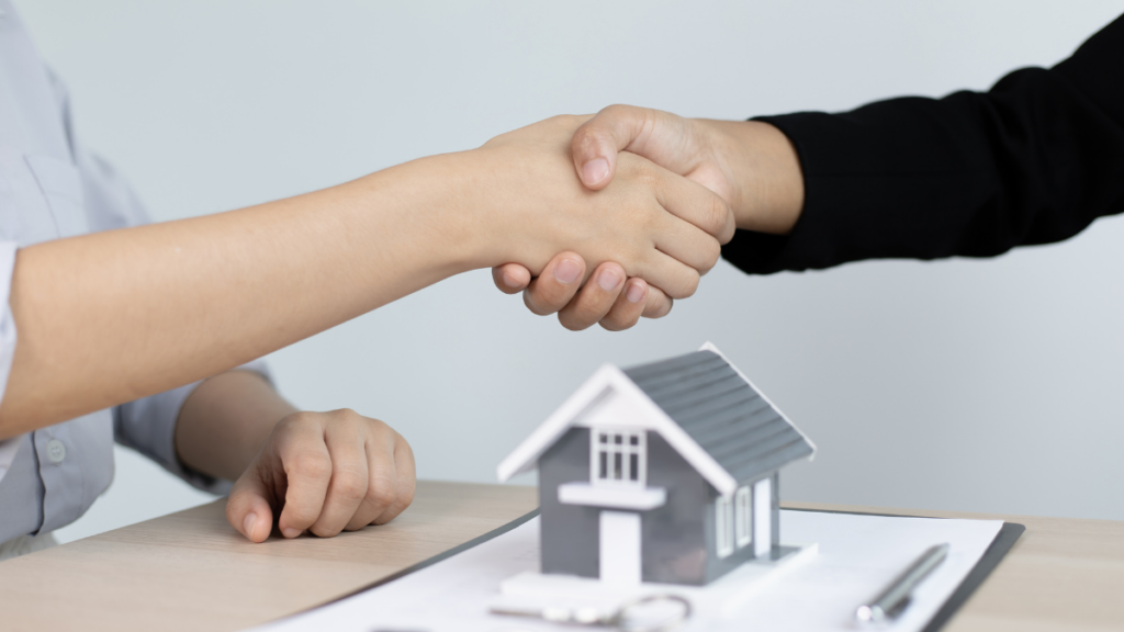 Hipoteca puente: ¿cómo cambiar de casa sin vender la anterior?